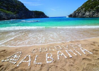 Turizmi përmes shifrave: 1.4 milionë të huaj kanë vizituar Shqipërinë vetëm në një muaj