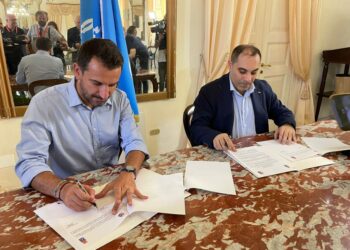 Tirana dhe Taranto më afër/ Veliaj me kryebashkiakun Melucci: Së shpejti binjakëzojmë dy qytetet tona