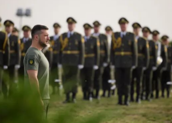 “Filloi në Krime dhe do të përfundojë në Krime”/ Zelensky premton fitoren e luftës: Flamuri do valëvitet sërish në shtëpinë e tij