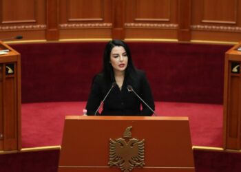 “Debat” për koordinatorin e IPA-s, Balluku replikon me Tabakun: S’i bazojmë arritjet tek individi…