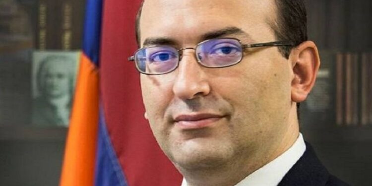 Ambasadori në Tiranë: Armenia nuk ka marrë fund!
