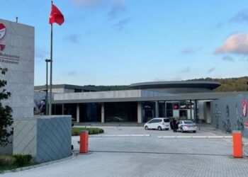 Sulm me armë zjarri ndaj selisë se Federatës Turke të Futbollit, cili ishte objektivi