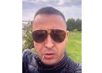 Misteri i zhdukjes së “mbretit të kumarit”, publikohen foto të reja të Ervis Martinajt