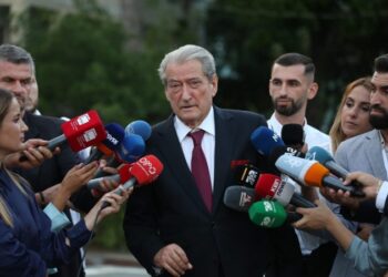 Vetë ‘non grata’ nga SHBA për korrupsion/ Berisha: Rama do japë llogari për vjedhjet monstruoze. Do dënohet me dekada! Protesta… në vjeshtë!