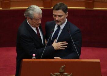 Avokati i Popullit kthehet në betejë force brenda PD-së