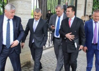 “Rama fiton…”/ Aleatët e PD: Duhet një kandidat i përbashkët në zgjedhjet lokale, të përfshihet edhe Alibeaj