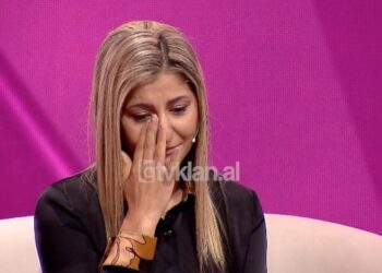 “Burri më merrte kartën e bankës e gjithë rrogën e linte bixhoz, ngelnim pa ngrënë…”