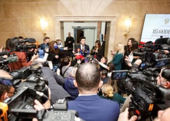 I zuri “mallkimi’ i Abazoviç/ Mali i Zi, nuk arrihet marrëveshja për qeverinë e re të vendit