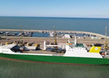 Mbërrin në Durrës anija ushtarake ‘Mv Eddystone’: Mbështetje për misionet e NATO-s në Ballkanin Perëndimor