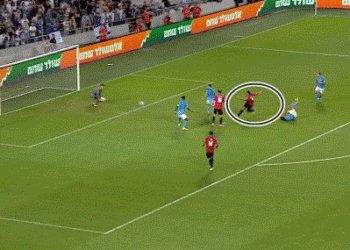 Minutë pas minute/ Broja humbet rastet më të arta, mbyllet në barazim pjesa e parë Izrael-Shqipëri