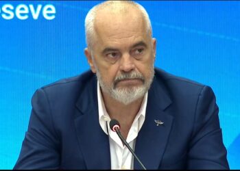 Klima e biznesit/ Apeli i Ramës: Filloni prodhimin e energjisë diellore! Do ju lehtësojmë investimin