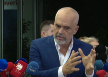 E kërkoi Erdogan mbylljen e shkollës ‘Mehmet Akif’?/ Rama: Jo! Mua nuk më bën askush presion pasi unë jam…