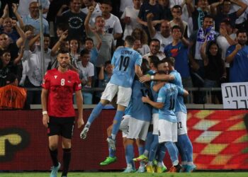 Perla magjike e Uzunit nuk mjafton, Izraeli fiton me përmbysje në minutat e fundit