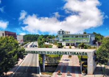 Burg 4 punonjësve të Universitetit Bujqësor të akuzuar për korrupsion
