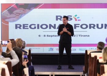 Veliaj: Me idetë inovative të të rinjve Tirana dhe kryeqytetet e Ballkanit mund të bëhen Tel Avivi