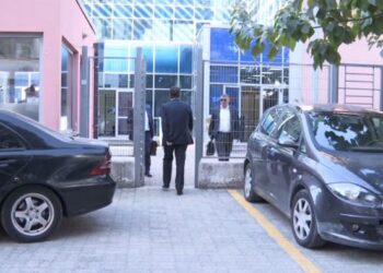 Fatmir Mediu flet pasi u mor në pyetje nga SPAK: Dhashë dëshmi si person që kam dijeni për…