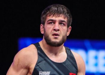 Beograd/ Rusi i kthyer në shqiptar nderon mundjen, mposht serbin dhe shkon në finale. Tenton titullin kampion bote