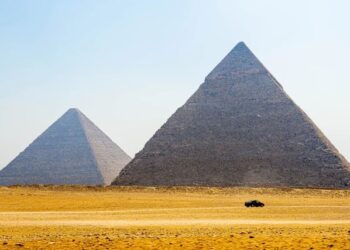 Studimi i fundit zbulon si u ndërtuan piramidat e Egjiptit