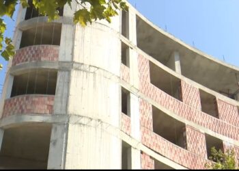 Pallati 9 katësh sekuestrohet, Balluku: Investitori ka dy mundësi, ta blejë me çmim tregu ose t’ia dhurojë shtetit! Nëse s’pranon i konfiskohet…!