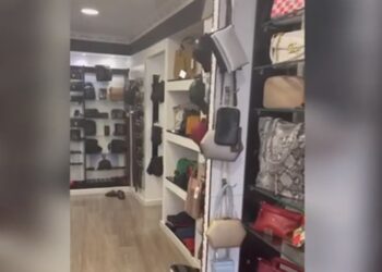 Tregtonin veshje e aksesorë kontrabandë në 5 dyqane në Tiranë dhe Durrës/ Arrestohen administratori dhe ekonomisti i dyqaneve