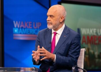 Mbyllja e kolegjit turk, reagon Rama: S’ka teori konspiracioni, asnjë qëllim tjetër përveç zbatimit të barabartë të ligjit