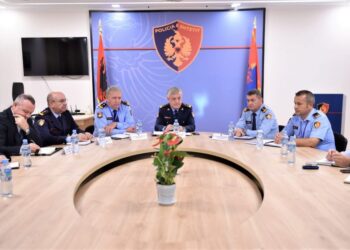 Urdhri i parë i Rrumbullakut, ngrihen Këshillat e Vlerësimit të Propozimeve për Emërim