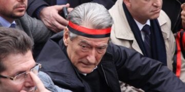 Pse kush shkel ligjin, gjithmonë quhet “demokrat”…