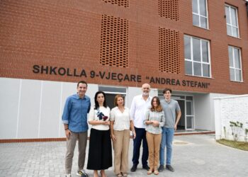 Rama dhe Veliaj përurojnë shkollën e re “Andrea Stefani”: Do të hapen shkollat “Bashkim Fino”, “Luan Hajdaraga” dhe “Kiço Blushi”