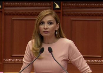 Tabaku, akuza në Kuvend: Qeveria ndryshoi katër herë në 8 vite koordinatorin e IPA-s