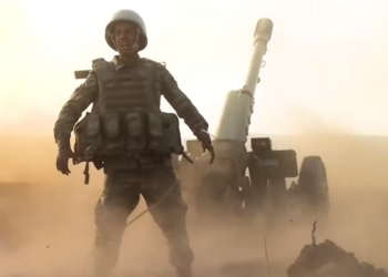 Del harta/ Ja si e sulmoi Azerbajxhani-Armeninë me raketa e dronë. Pse ky konflikt është shumë më i rrezikshëm se ai i 2020