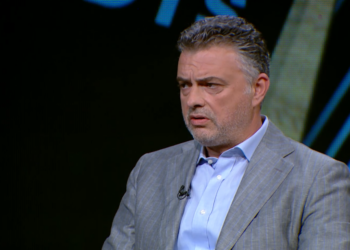 Ristani “ngre” shpatullat: Protestat më të mëdha që ka njohur Shqipëria janë te dera, por nuk them se do të rrëzohet Rama!