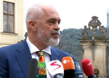 Takimi i Komunitetit Politik Europian/ Rama: Shpresoj të ndërtojmë diçka për njerëzit tanë!