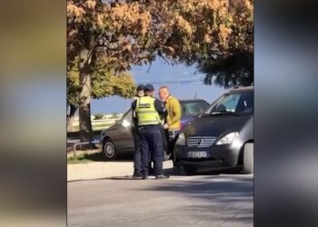 VIDEO/ Efektivi qëlloi me shpulla e grushte shoferin në Pogradec, përjashtohet nga Policia e Shtetit