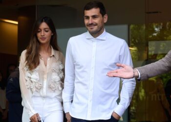 Ish-portieri i Realit, Casillas e pranon hapur: Jam homoseksual