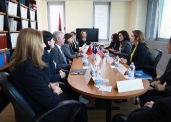 Yuri Kim: Nxis gjyqtarët dhe prokurorët që ta bëjnë punën me ndershmëri, guxim dhe krenari