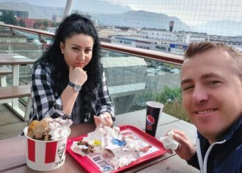 Vrau gruan rumune me çekiç, arma e krimit e përdorur nga Avni Meçja gjendet në…