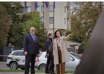 Yuri Kim vizitë në Kosovë/ Takim me ambasadorin amerikan në Prishtinë, detajet
