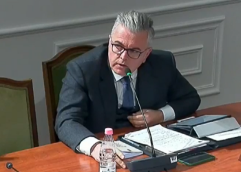 Vdekja e Lear Kurtit/ Gogu për Salianjin: Mos bëni politikë me fatkeqësi, do rrini edhe 10 vjet aty ku jeni