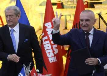 Firmosën paktin, Meta në 2000: Berisha kapobandë, kundër NATO-s, “vrau” 200 policë, futi në vëllavrasje Tropojën e…30 akuzat e Doktorit!