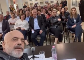 “Publiciteti i Tërmetit, Alma e Përmetit”, Rama publikon videon e pazakontë, batuta me kryebashkiakët