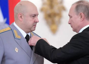 Ushtaraku brutal që mbrojti Gorbaçovin, bëri burg dhe u ngjit në karrierë: Kush është gjenerali rus i ngarkuar të fitojë luftën në Ukrainë?