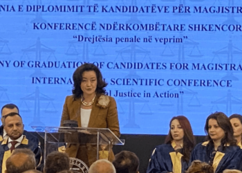 Yuri Kim apel magjistratëve të rinj: Ju sfidoj të jeni të guximshëm