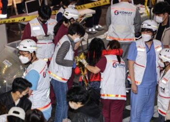 Bilanc i frikshëm i viktimave në Korenë e Jugut: 120 persona të vdekur nga përplasjet në turmën e Halloween-it