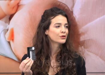 Nutricionistja: Konsumojmë çdo javë plastikë sa një kartë krediti