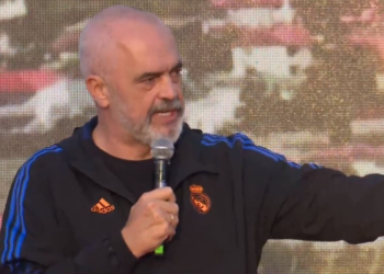 Rama paralajmëron: Pagat e ministrave dhe deputetëve nuk janë rritur prej 9 vitesh, s’do ndodhë sa të jem unë