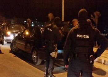 FNSH operacion blic në Elbasan pas ‘ndërhyrjes’ në Shijak për Ervis Martinajn