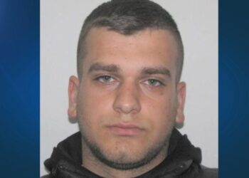 Pjesë e grupit kriminal/ Ngatërroi shënjestër, vrau kamarierin: Policia kërkon 23-vjeçarin, ‘killer’ me pagesë