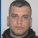 Pjesë e grupit kriminal/ Ngatërroi shënjestër, vrau kamarierin: Policia kërkon 23-vjeçarin, ‘killer’ me pagesë