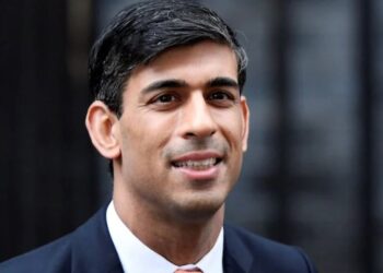 Pason Liz Truss/ Rivalja e tij u tërhoq nga gara, Rishi Sunak zyrtarisht kryeministri i ri i Britanisë së Madhe
