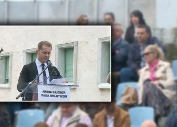 “Rama na bëri shantazh”, sindikata e pedagogëve: Nesër hidhemi në protestë kombëtare!